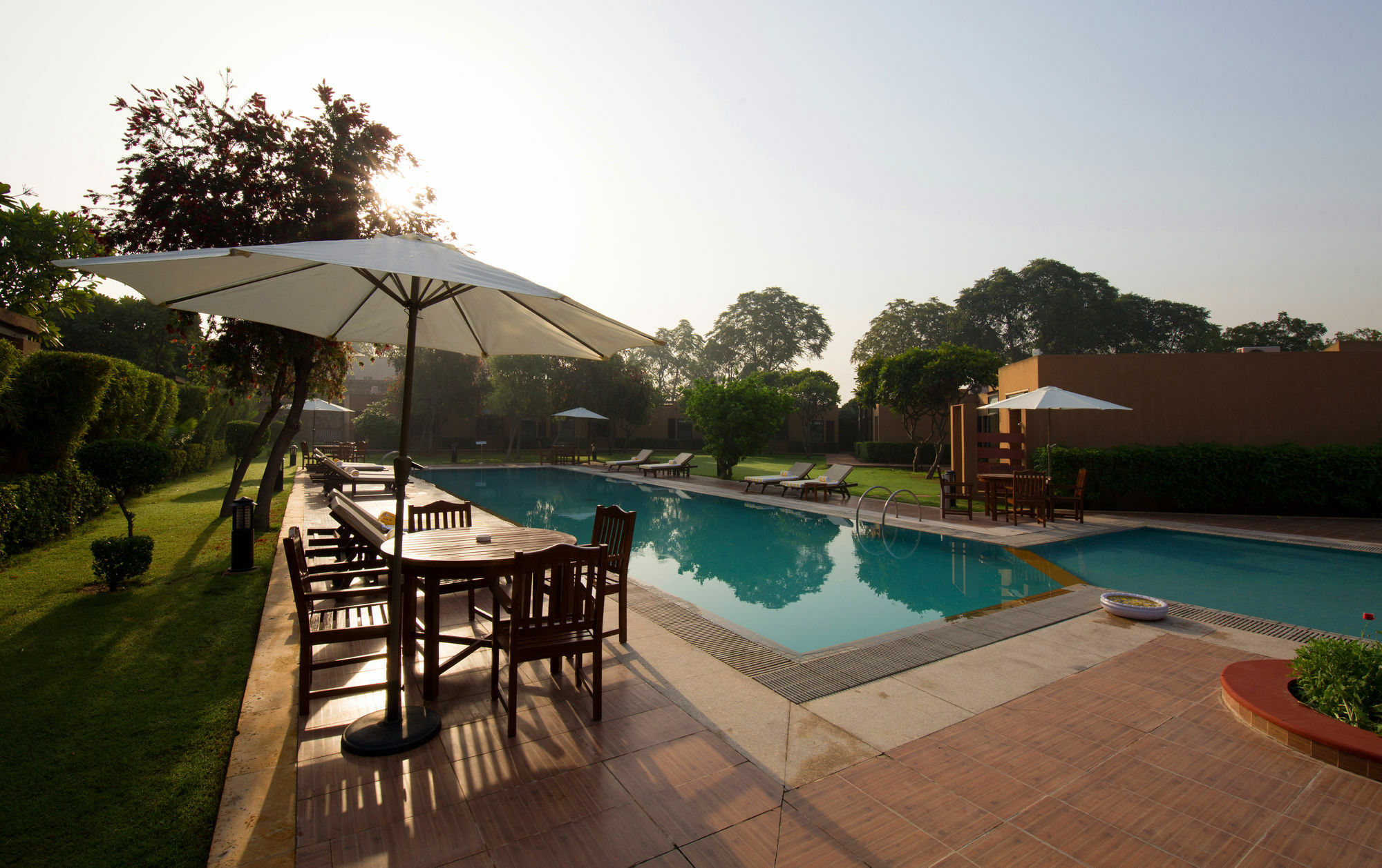 Lemon Tree Hotel, Tarudhan Valley, Manesar Gurgaon Dış mekan fotoğraf